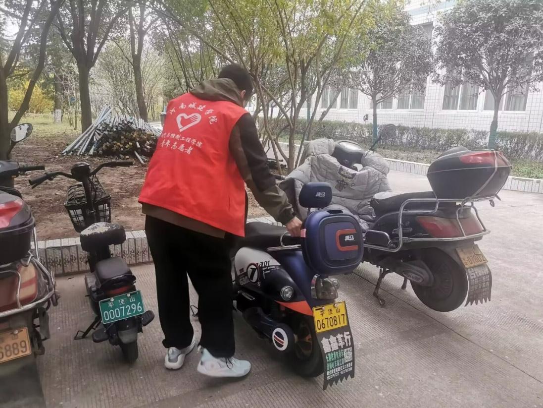 365英国上市