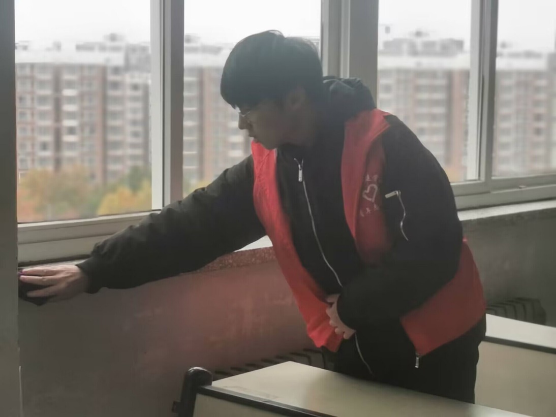 365英国上市
