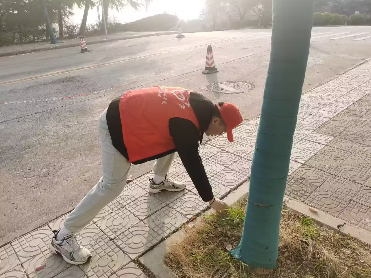 365英国上市