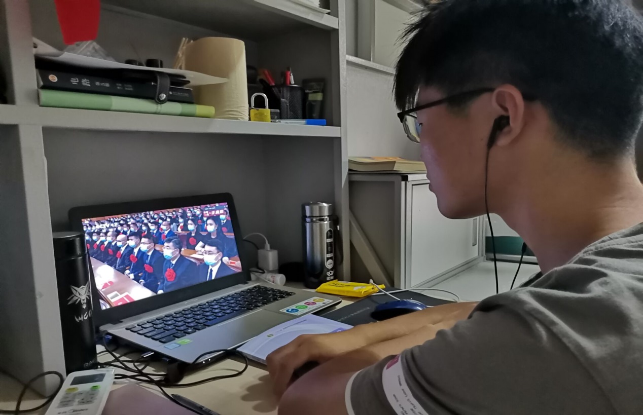 365英国上市