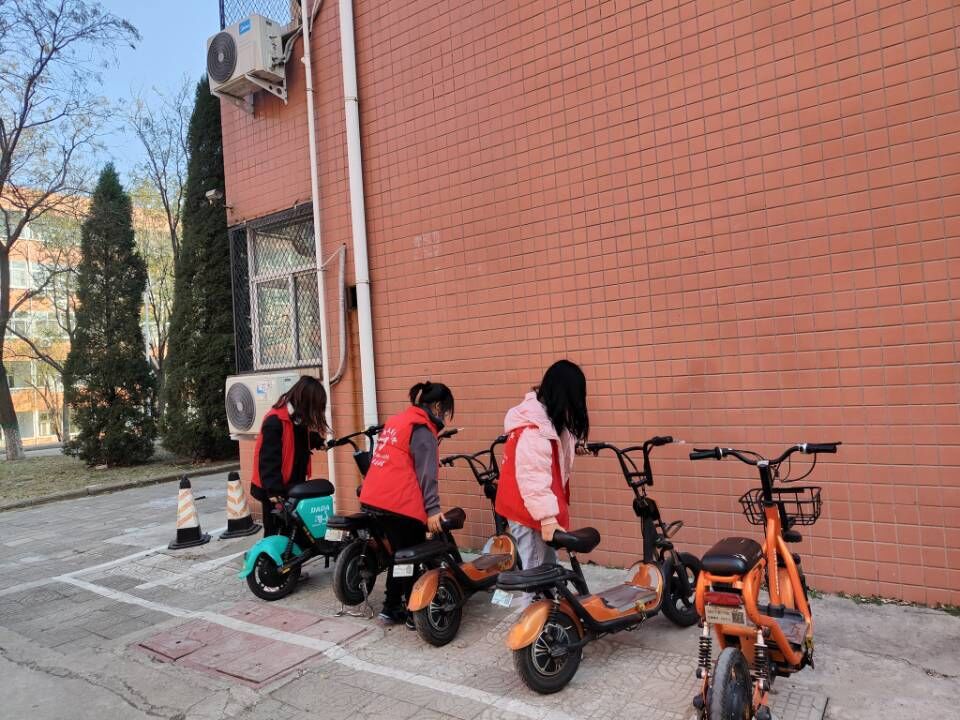 365英国上市